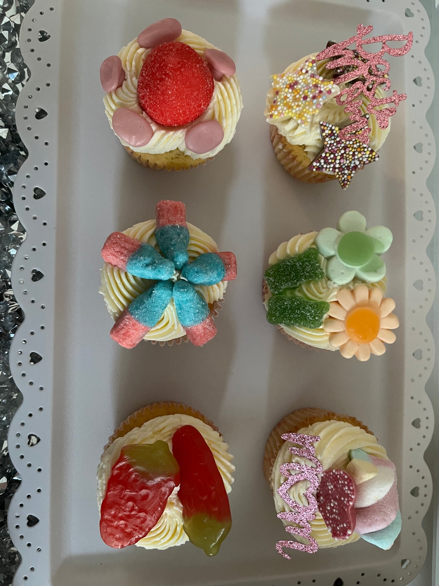 Box of 6 cupcakes