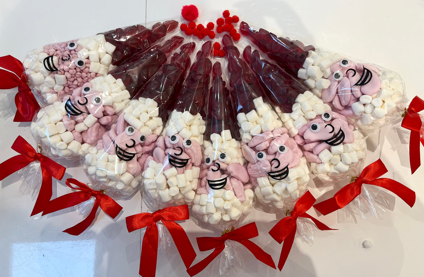 Themed sweet cones